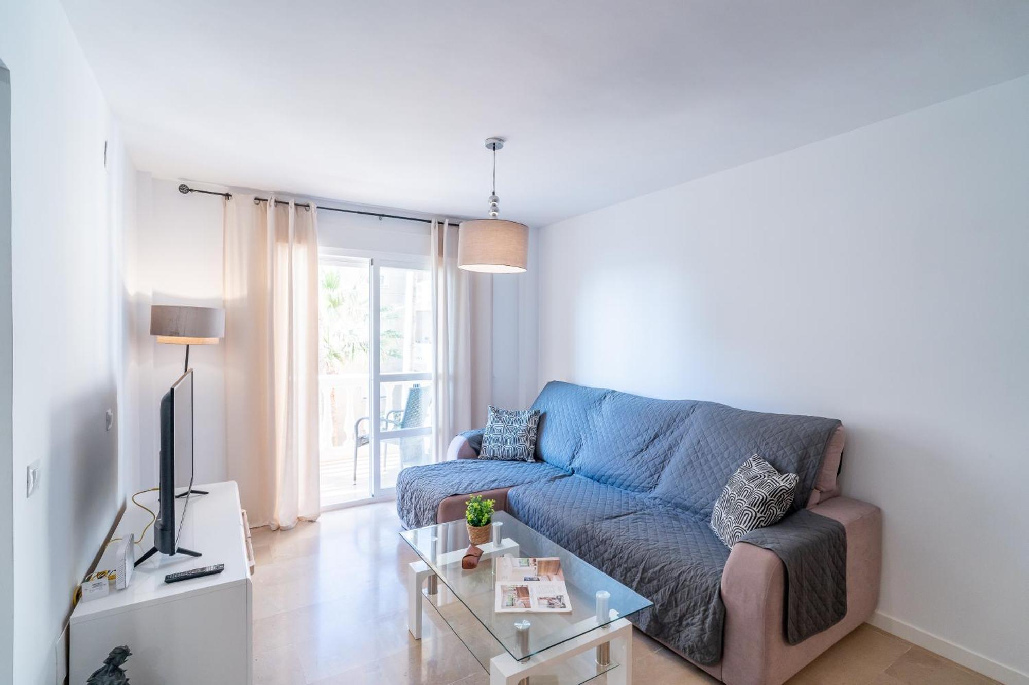 Casa Playa Guadalmar, Beautiful Apartment In Front Of The Sea, Wifi, Ac, Smart Tv, Private Parking Málaga Eksteriør billede