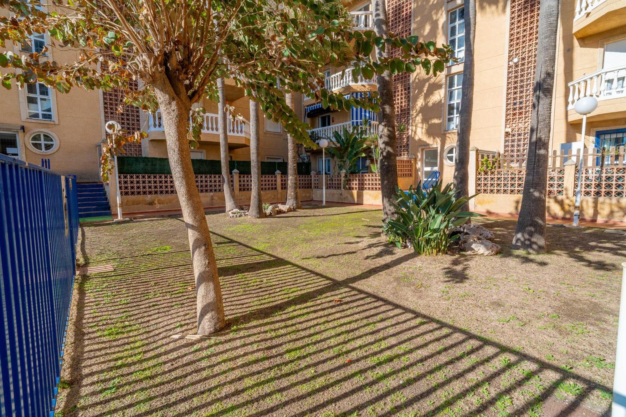 Casa Playa Guadalmar, Beautiful Apartment In Front Of The Sea, Wifi, Ac, Smart Tv, Private Parking Málaga Eksteriør billede